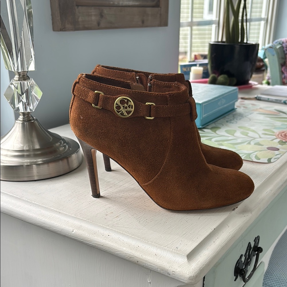 Women's Brown Suede Ankle Boots